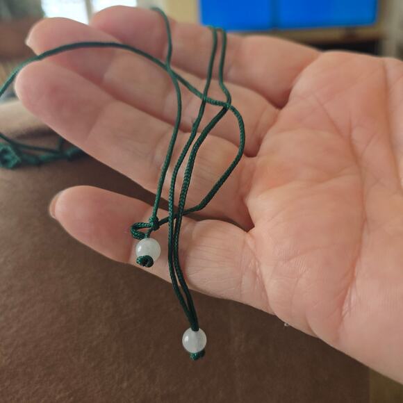 Vintage‎ Semi- Precious-stones Floral Beaded Green Macrame Adjustable Necklace - Picture 7 of 11